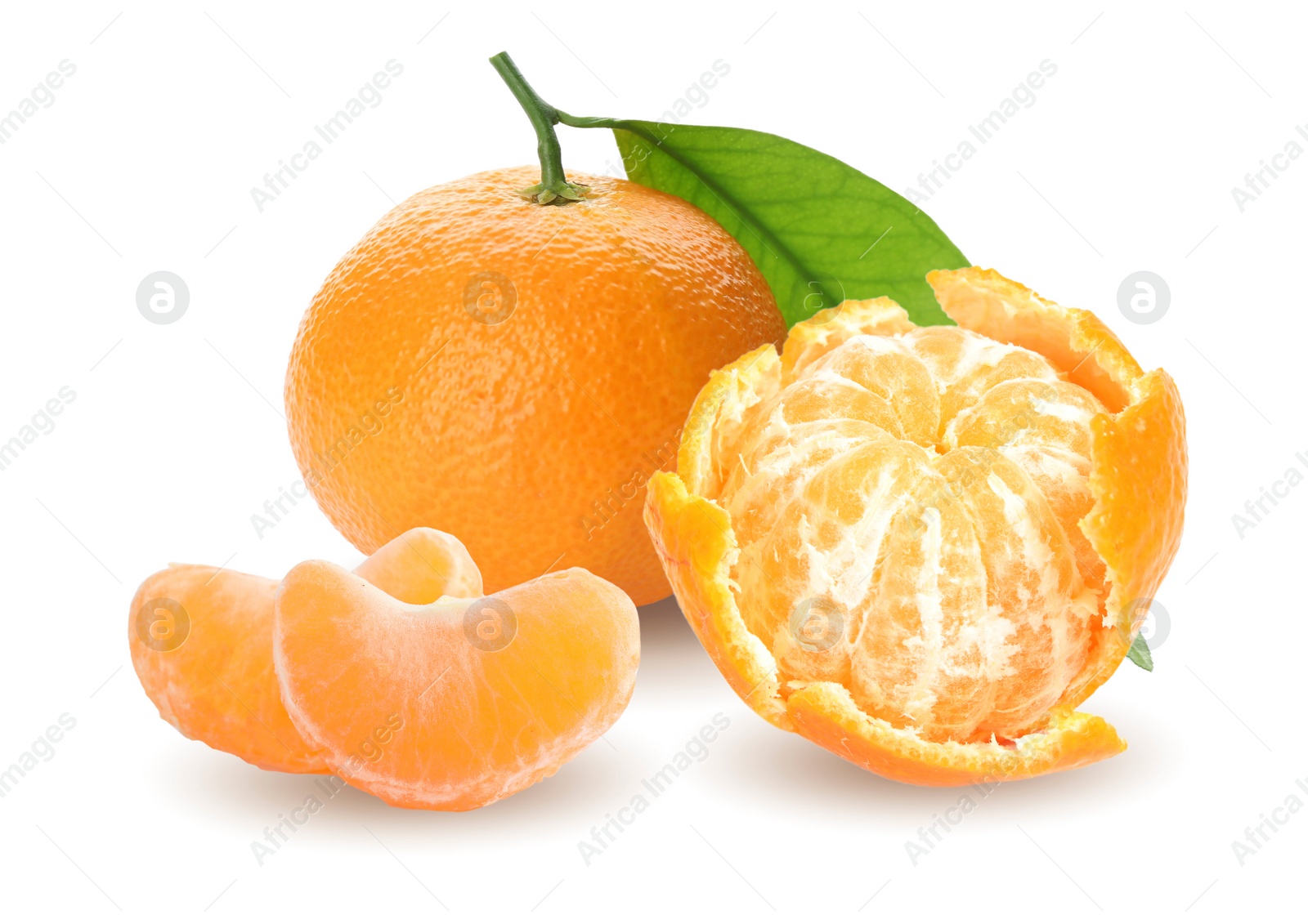 Image of Tasty ripe tangerines and green leaf on white background