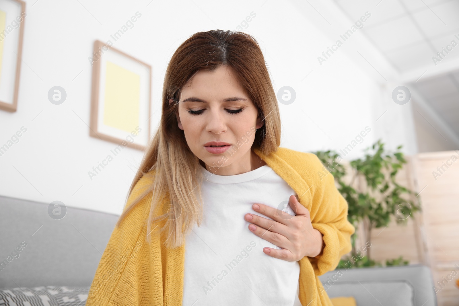 Photo of Woman having heart attack at home