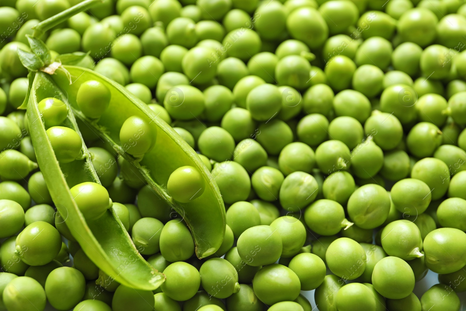 Photo of Many fresh green peas as background, closeup