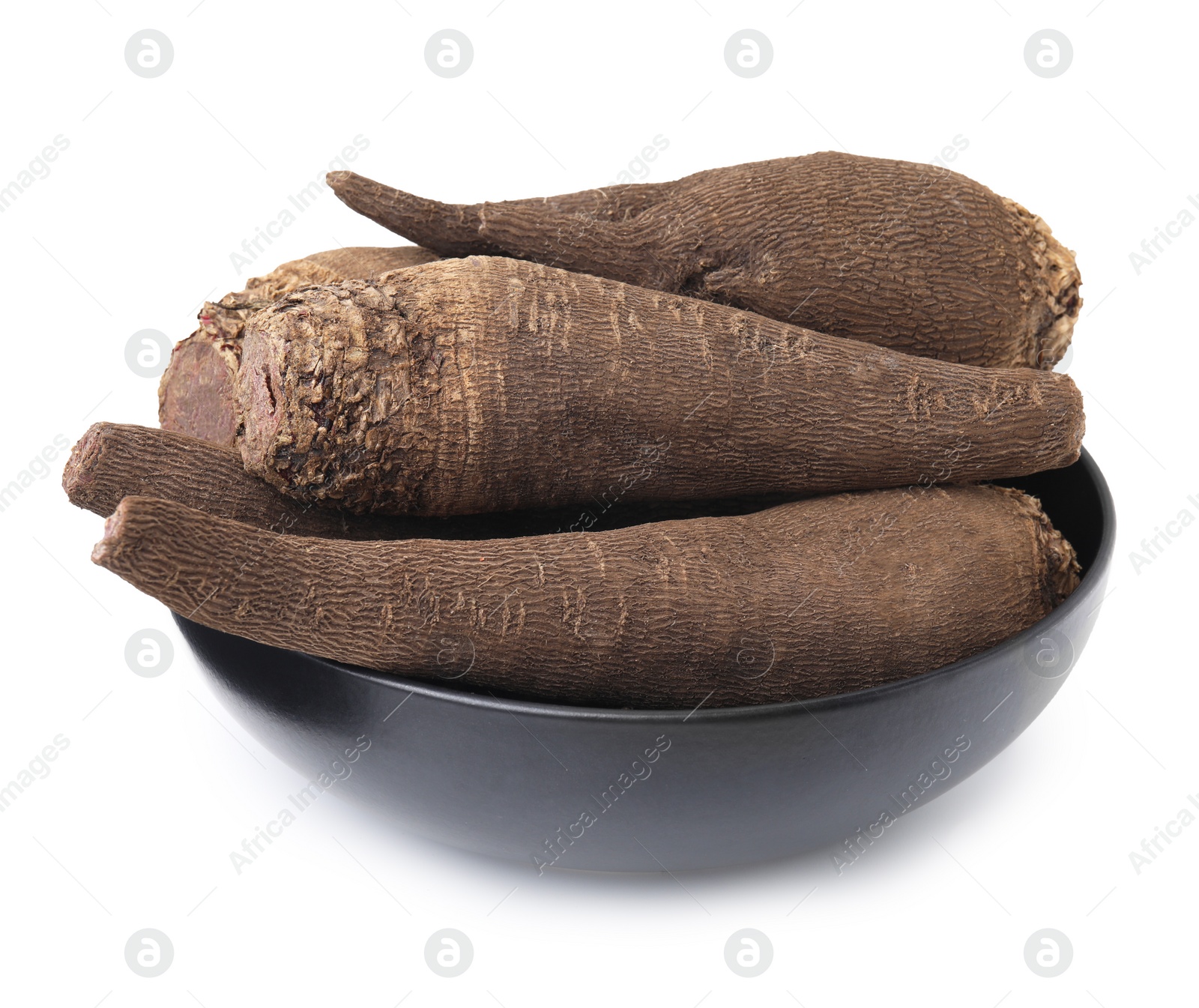 Photo of Ripe red beets in bowl isolated on white