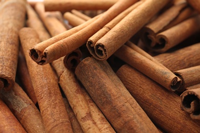 Aromatic cinnamon sticks, closeup