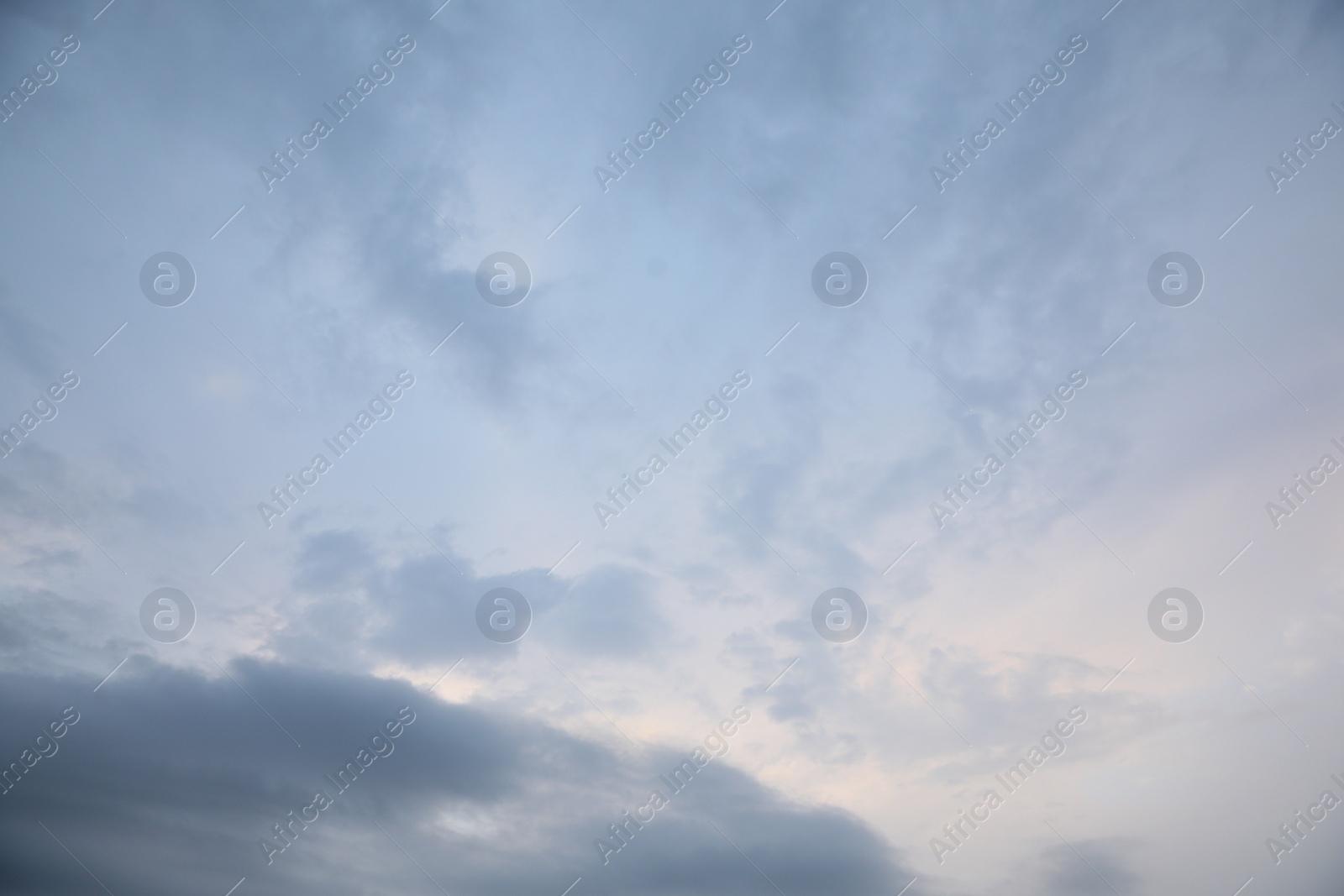 Photo of Picturesque view of blue sky with clouds