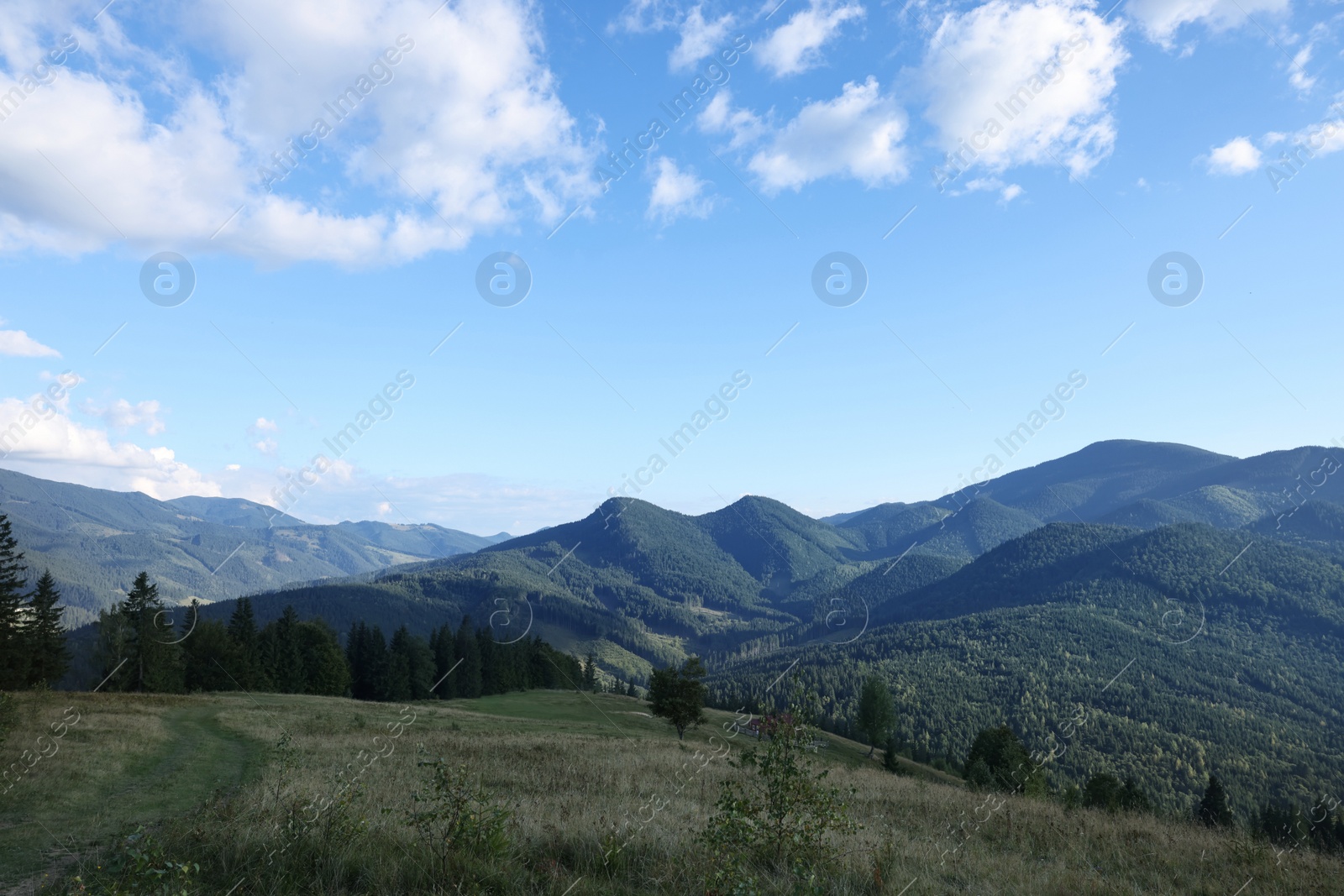 Photo of Picturesque view of mountain landscape in morning