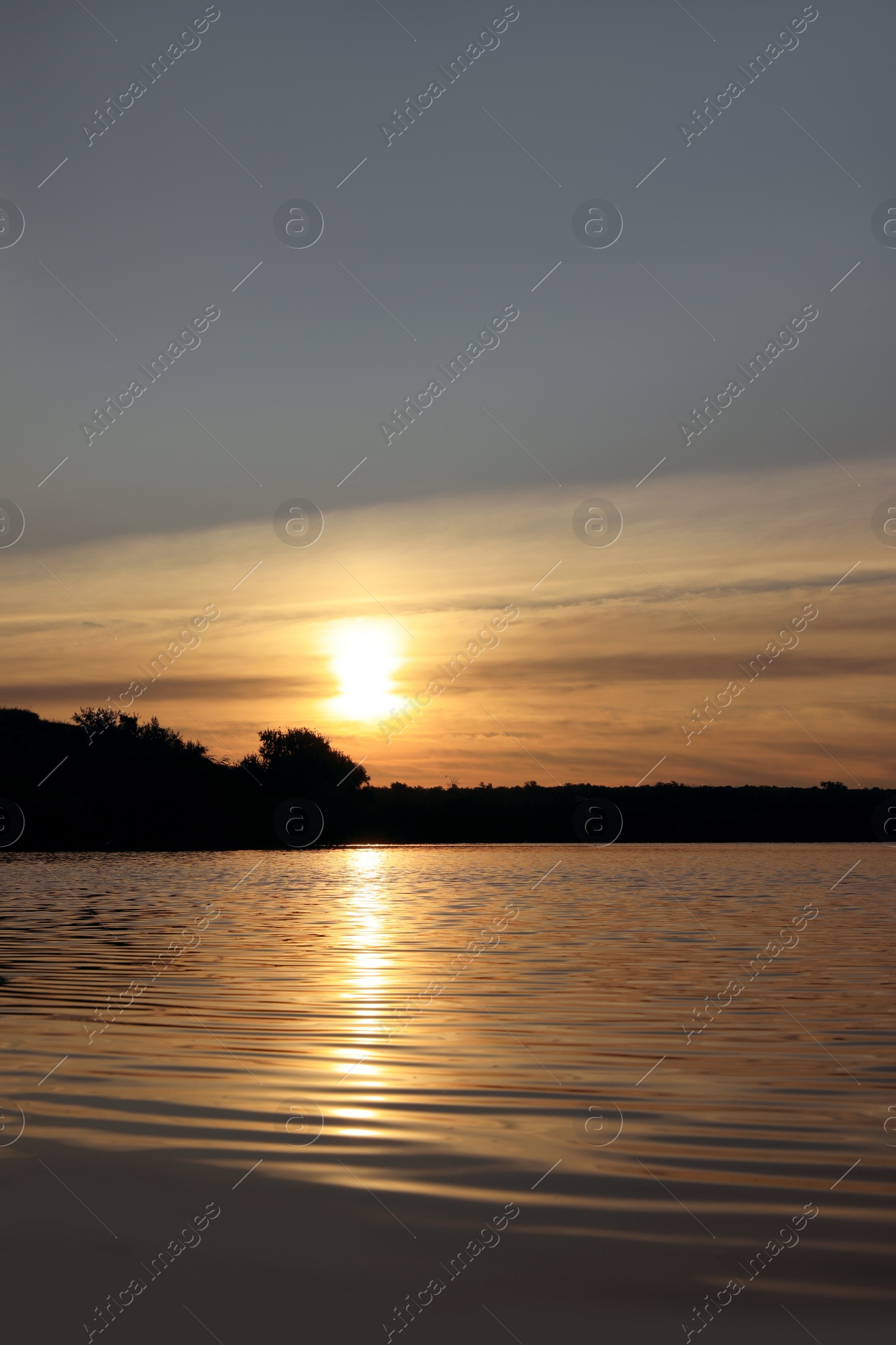 Photo of Picturesque view of beautiful river at sunrise. Early morning landscape