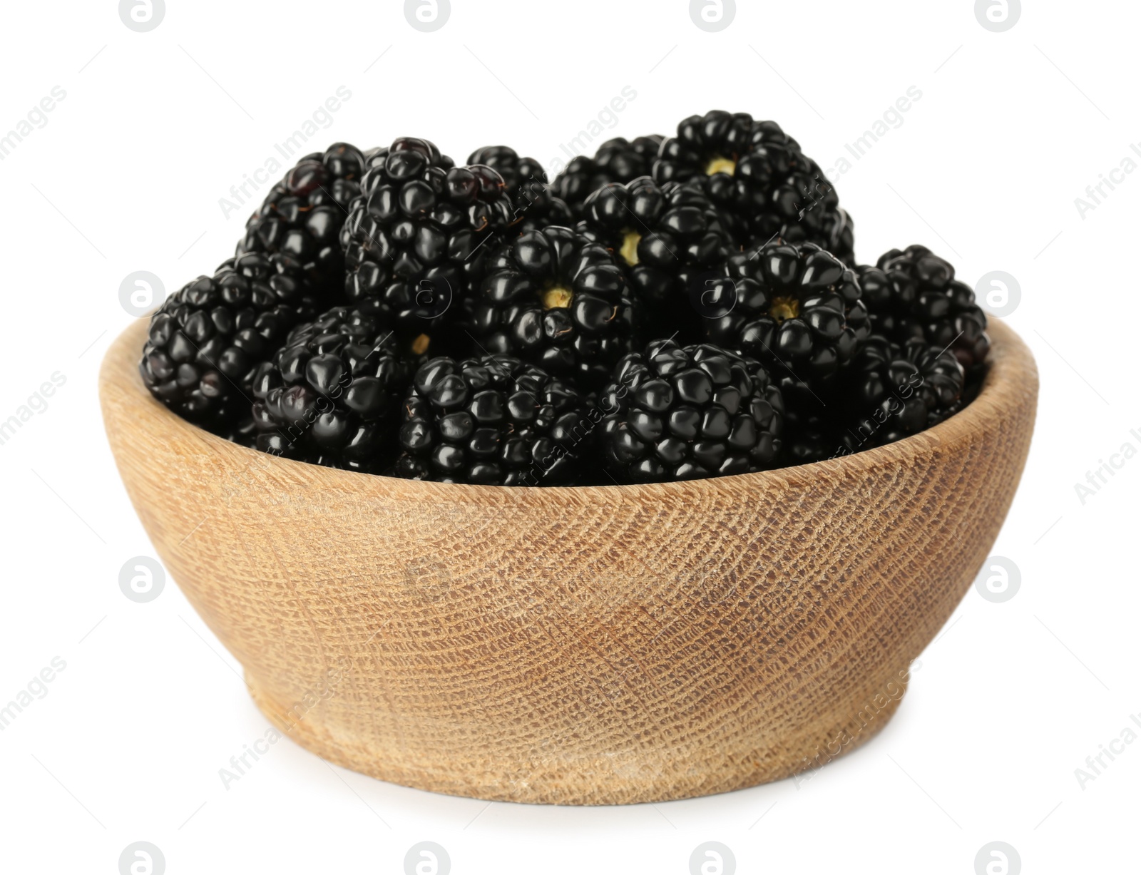 Photo of Bowl with fresh ripe blackberries isolated on white