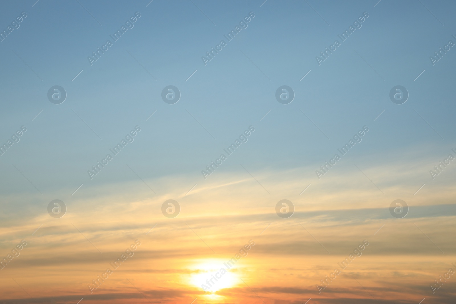 Photo of Picturesque view of beautiful sky at sunrise. Morning time