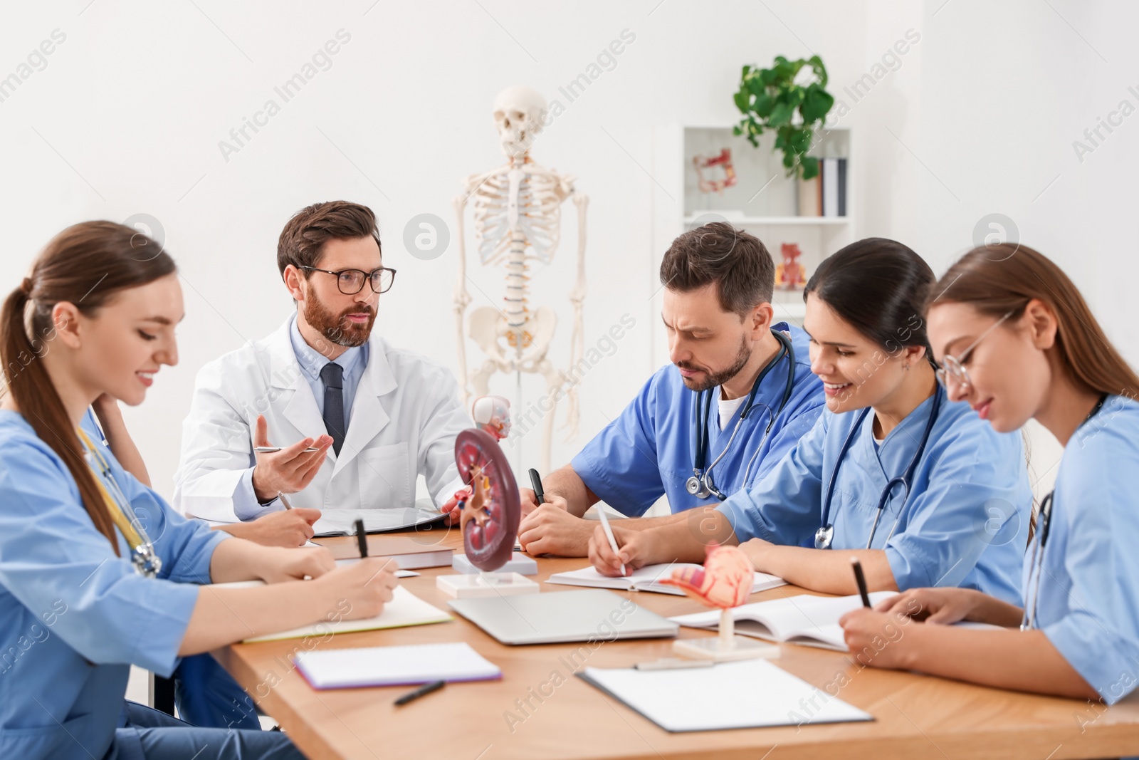 Photo of Doctor giving lecture for interns in university