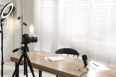 Photo of Ring light, camera and microphone for blogging in room