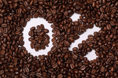 0 percent in coffee beans on white background, top view. Decaffeinated drink