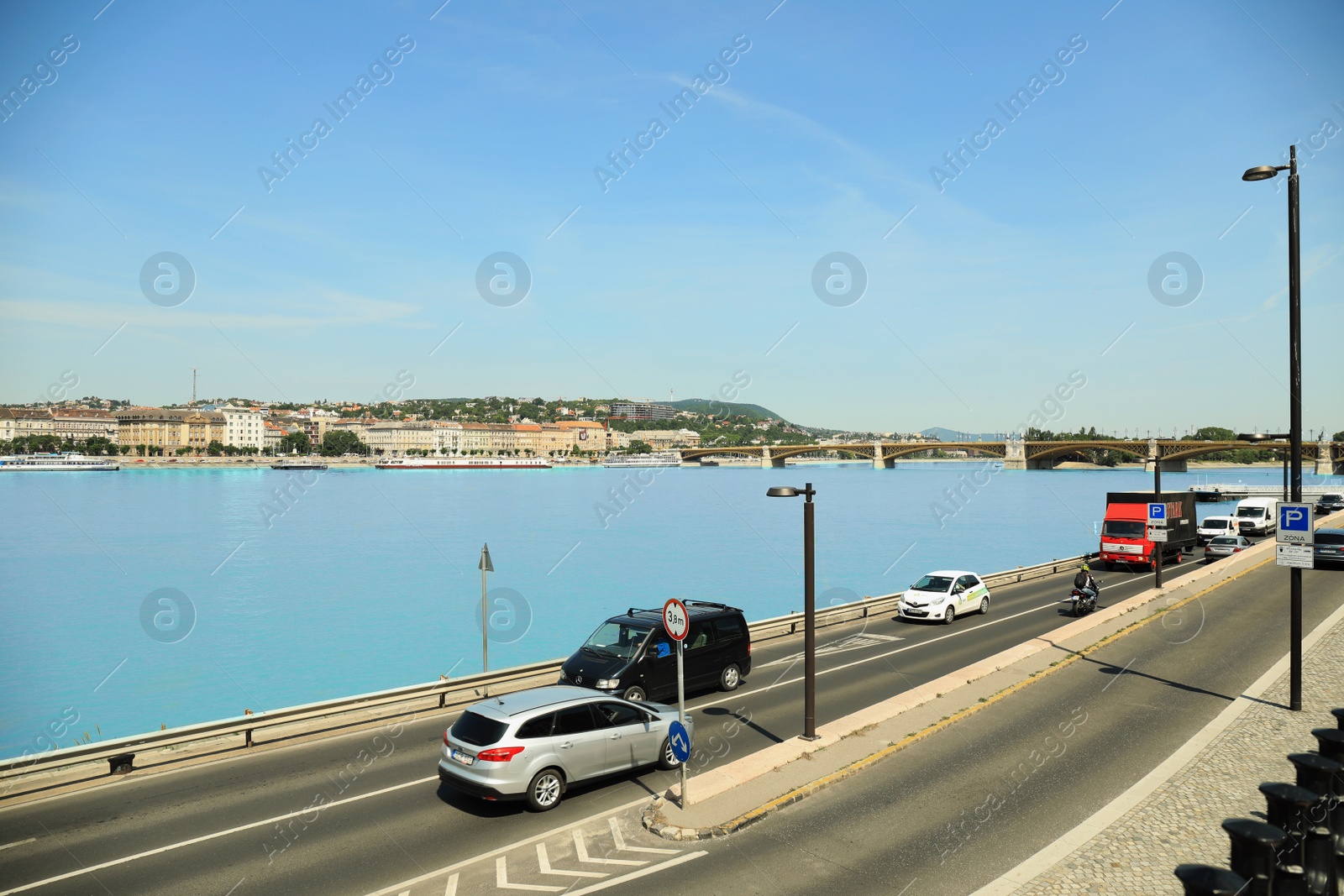 Photo of BUDAPEST, HUNGARY - JUNE 18, 2019: Beautiful cityscape with Margaret Bridge across Danube river