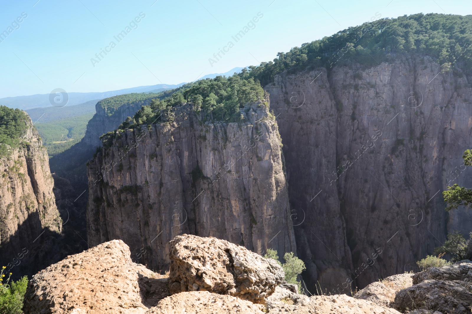 Photo of Beautiful landscape with canyon on sunny day