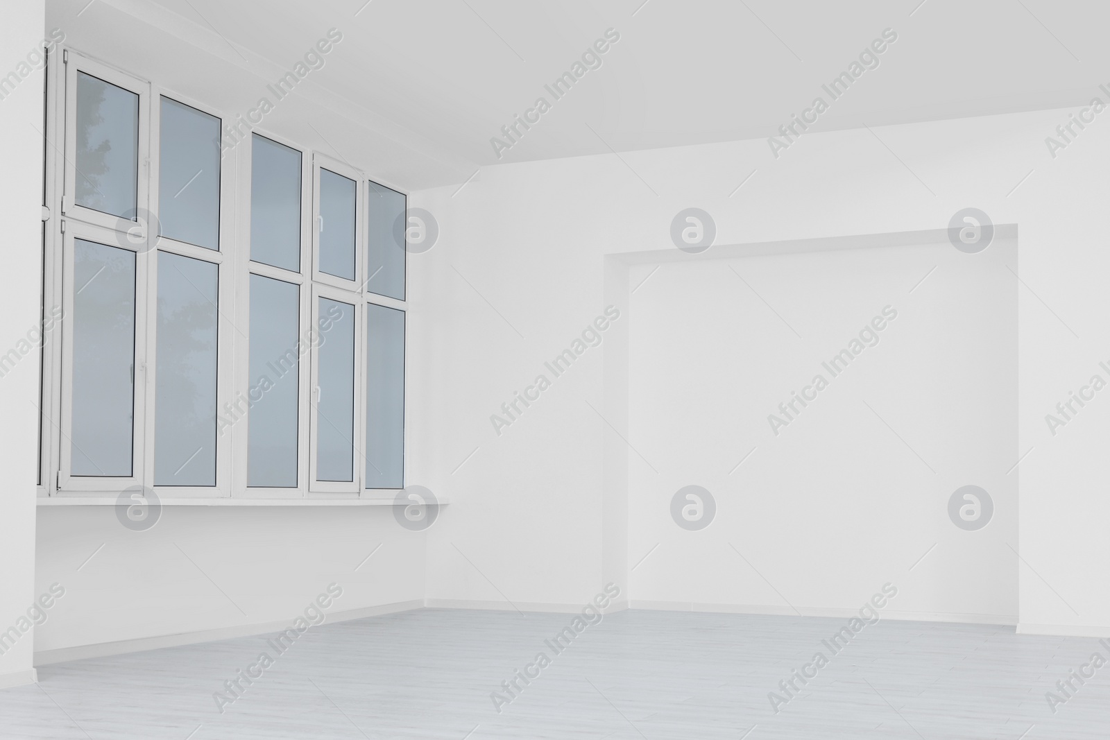 Photo of Beautiful window in spacious room during repair