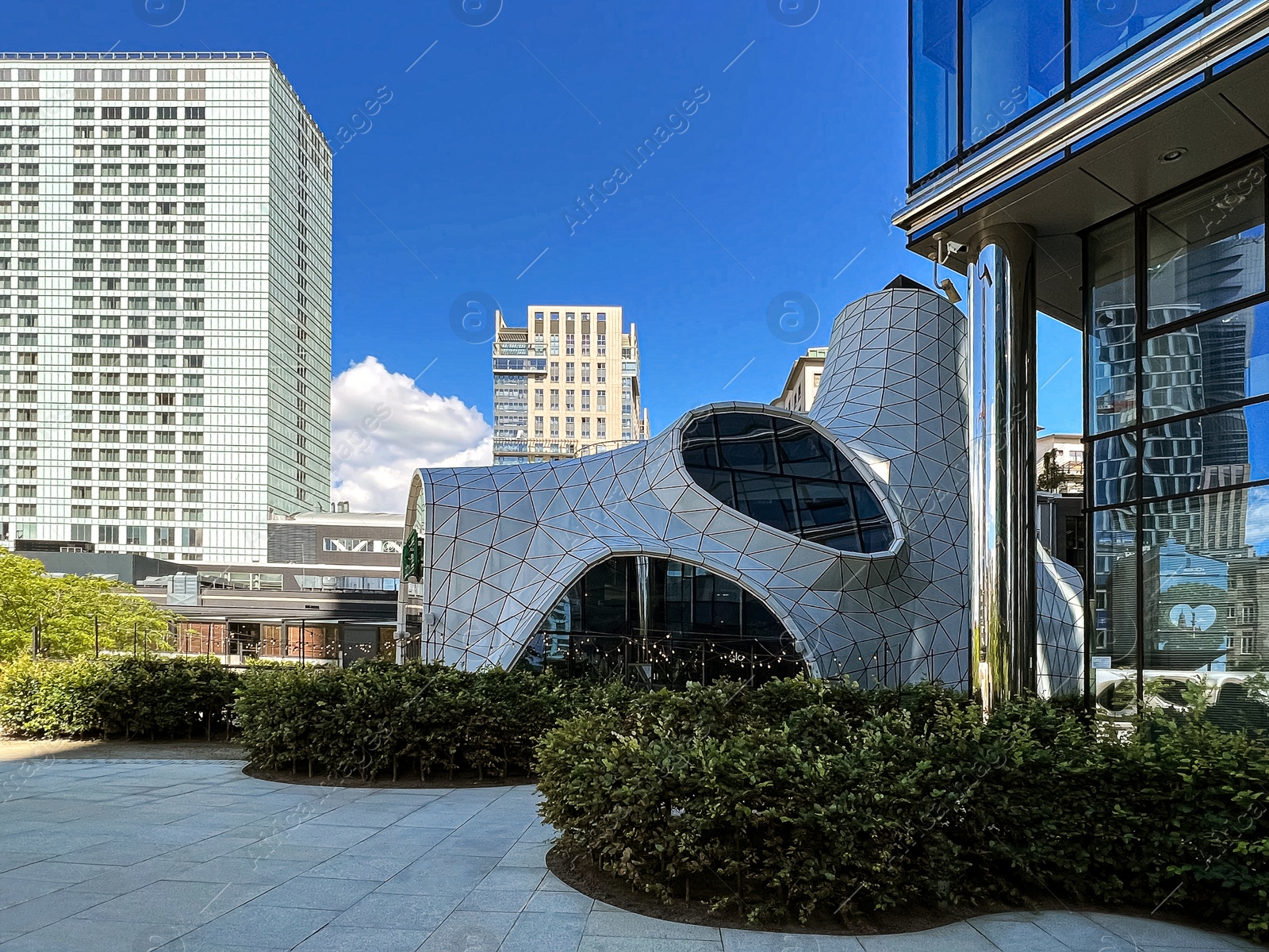Photo of Cityscape with futuristic building of modern restaurant