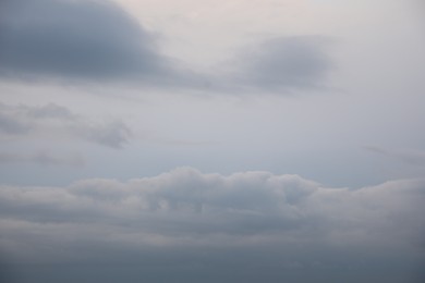 Photo of Picturesque view of grey sky with clouds