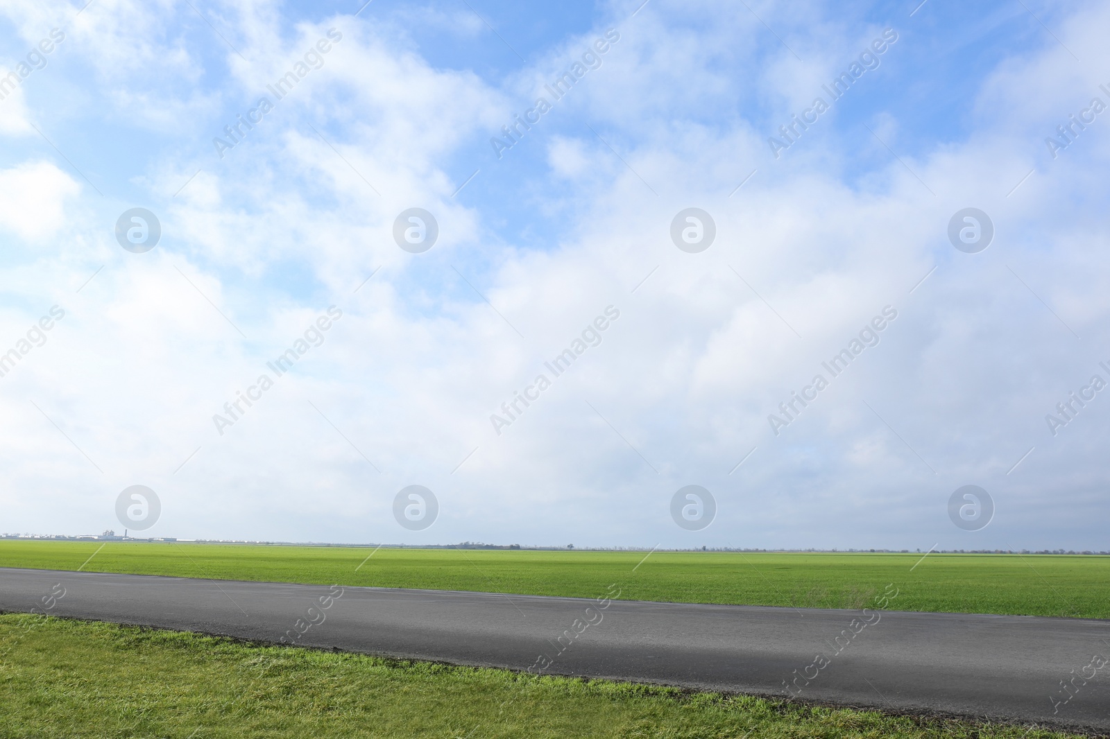 Photo of Beautiful view of asphalt highway without transport