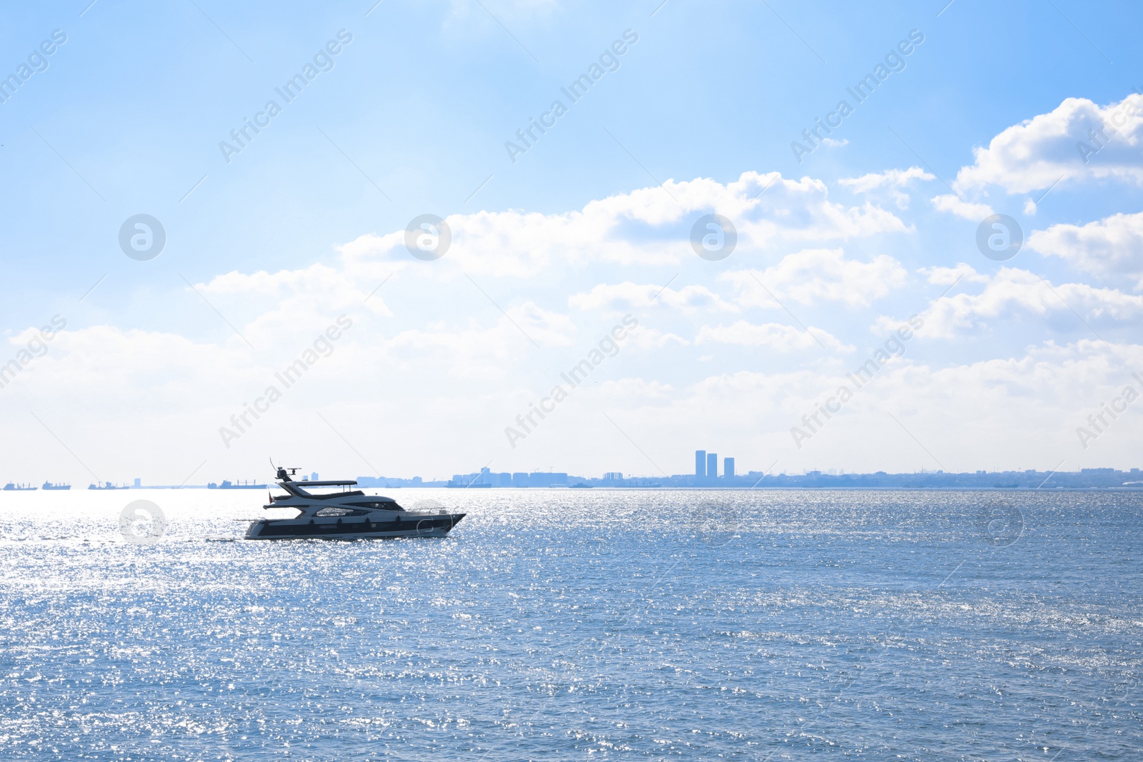 Photo of Beautiful sea with motorboat on sunny day