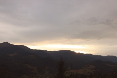 Picturesque view of cloudy sky over mountains