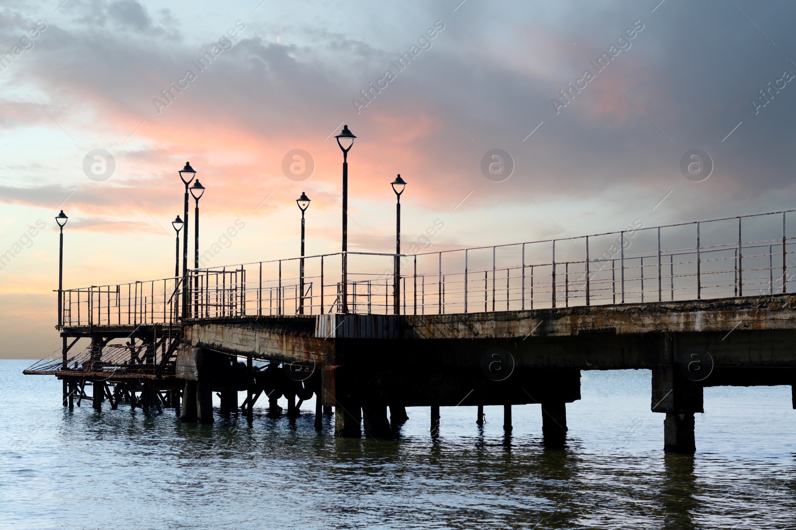 Photo of Beautiful view of pier and sea on sunny day