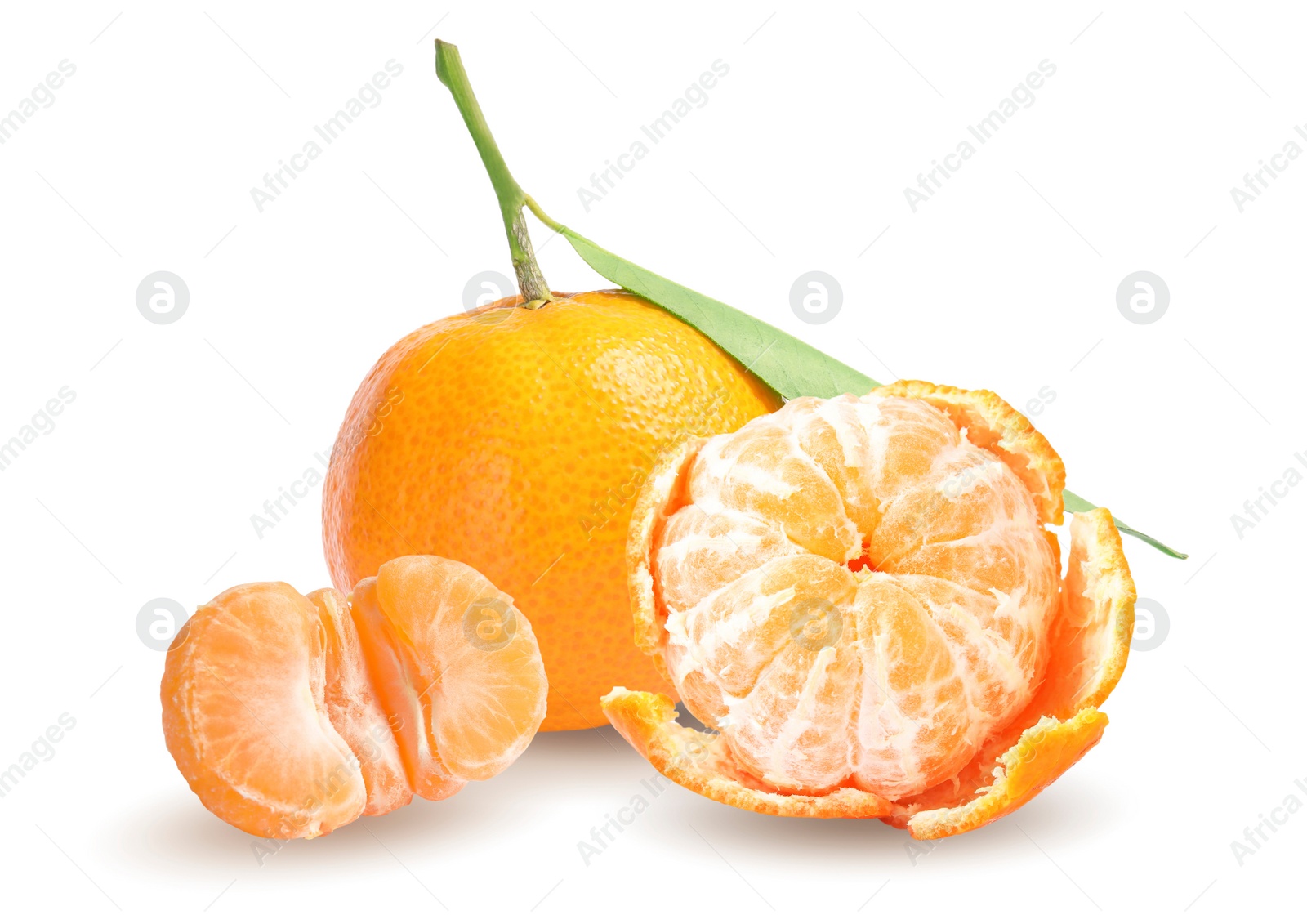 Image of Tasty ripe tangerines and green leaf on white background