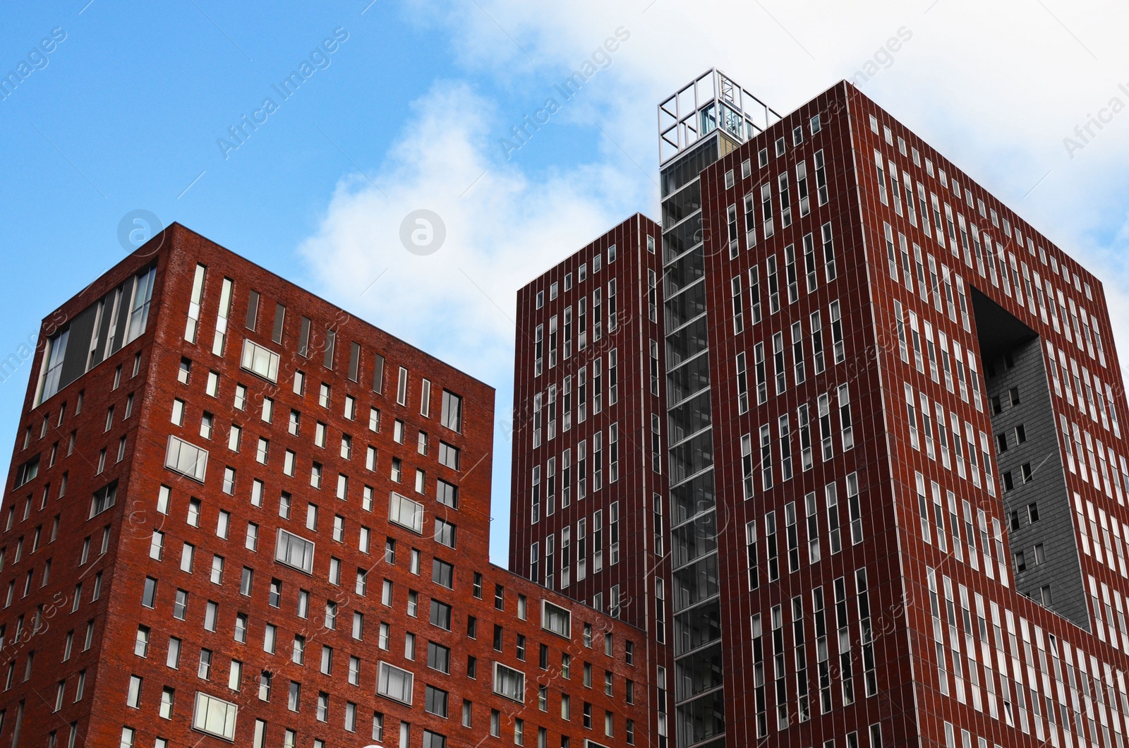 Photo of Exterior of beautiful building against blue sky, low angle view