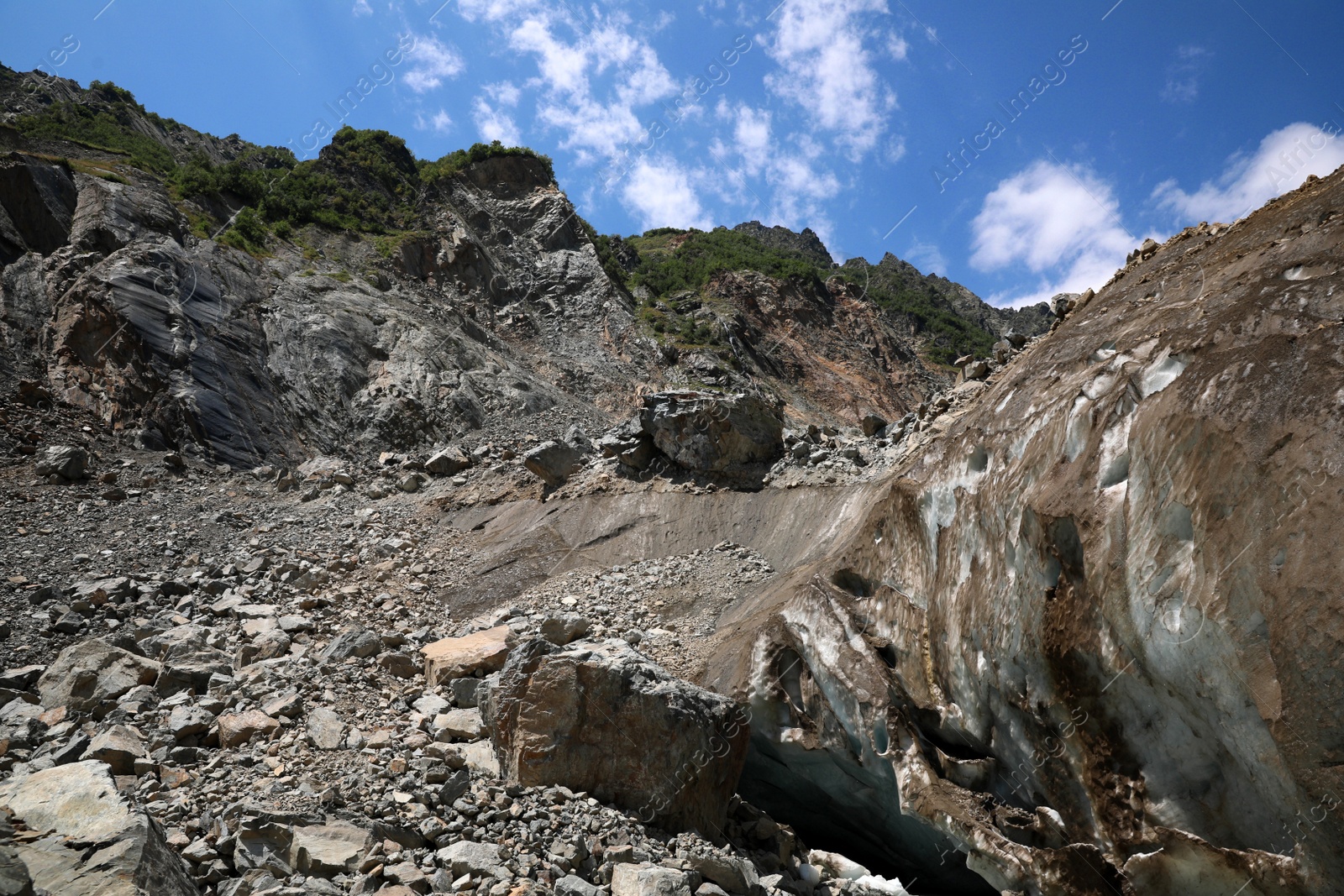 Photo of Picturesque view of beautiful rocky mountain landscape