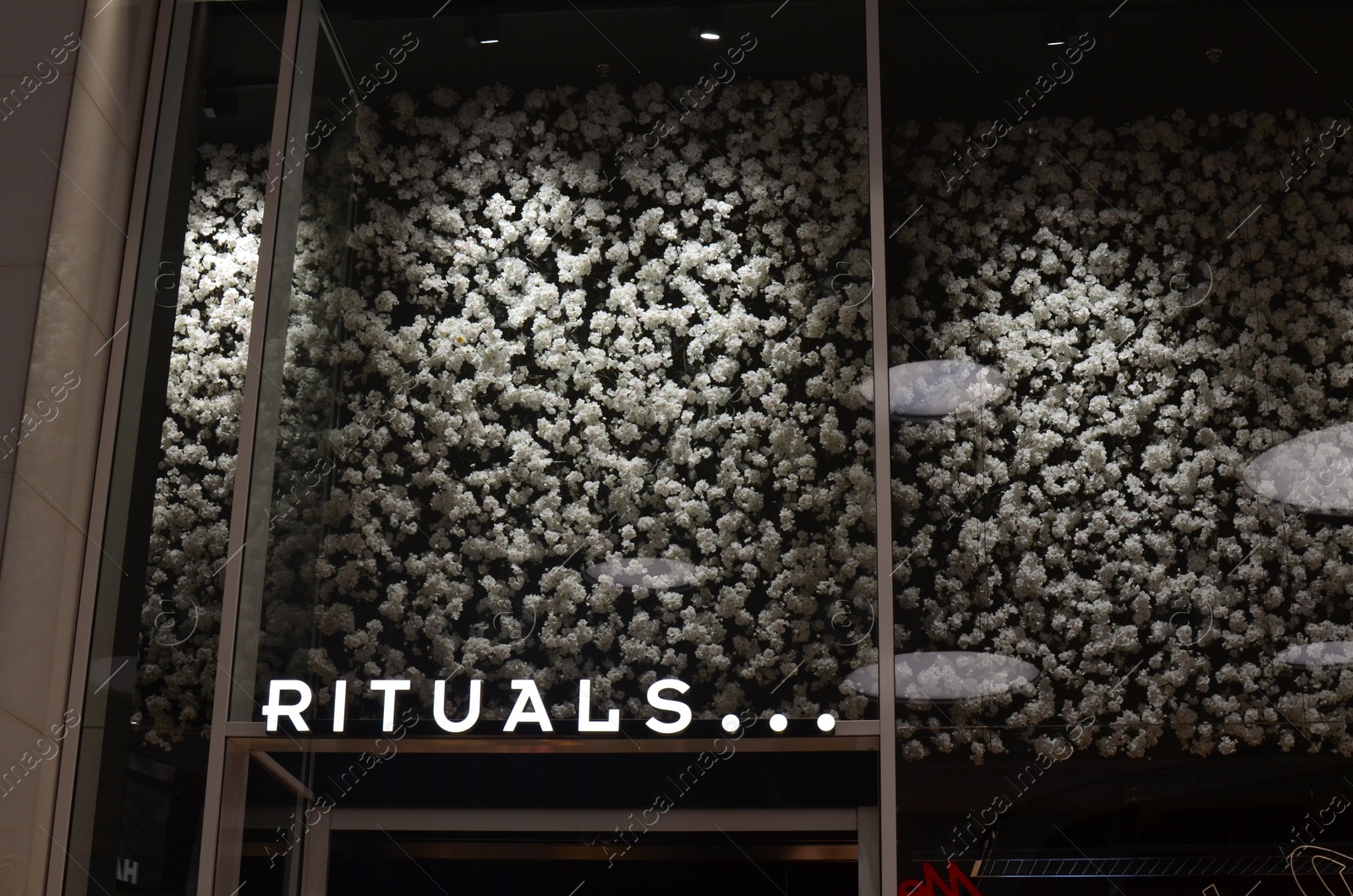 Photo of Utrecht, Netherlands July 02, 2022: Rituals cosmetic store in shopping mall