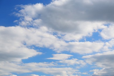 Photo of Picturesque view of blue sky with clouds