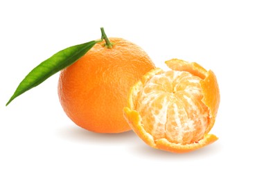 Image of Tasty ripe tangerines and green leaf on white background