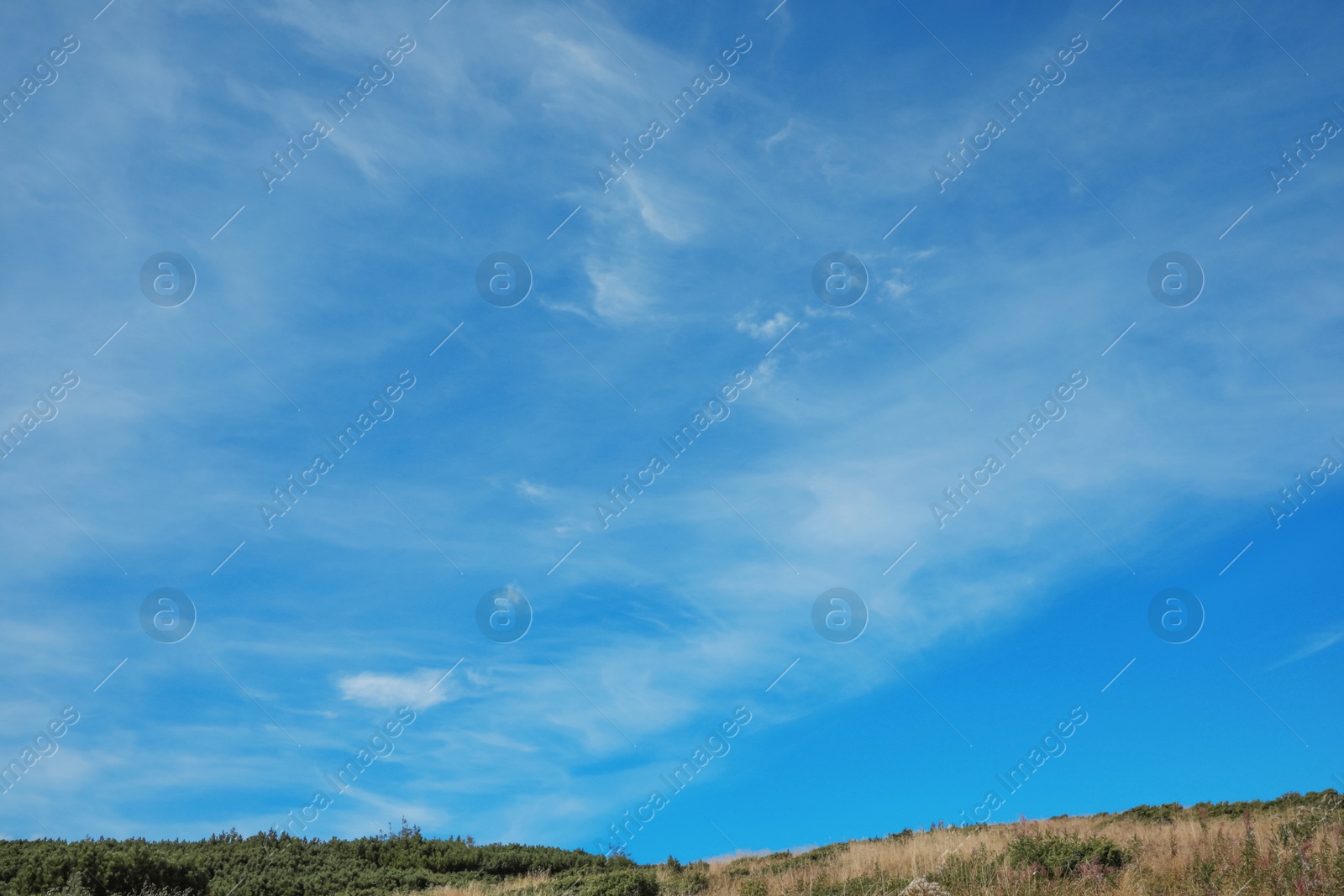 Photo of Picturesque view of clouds in blue sky