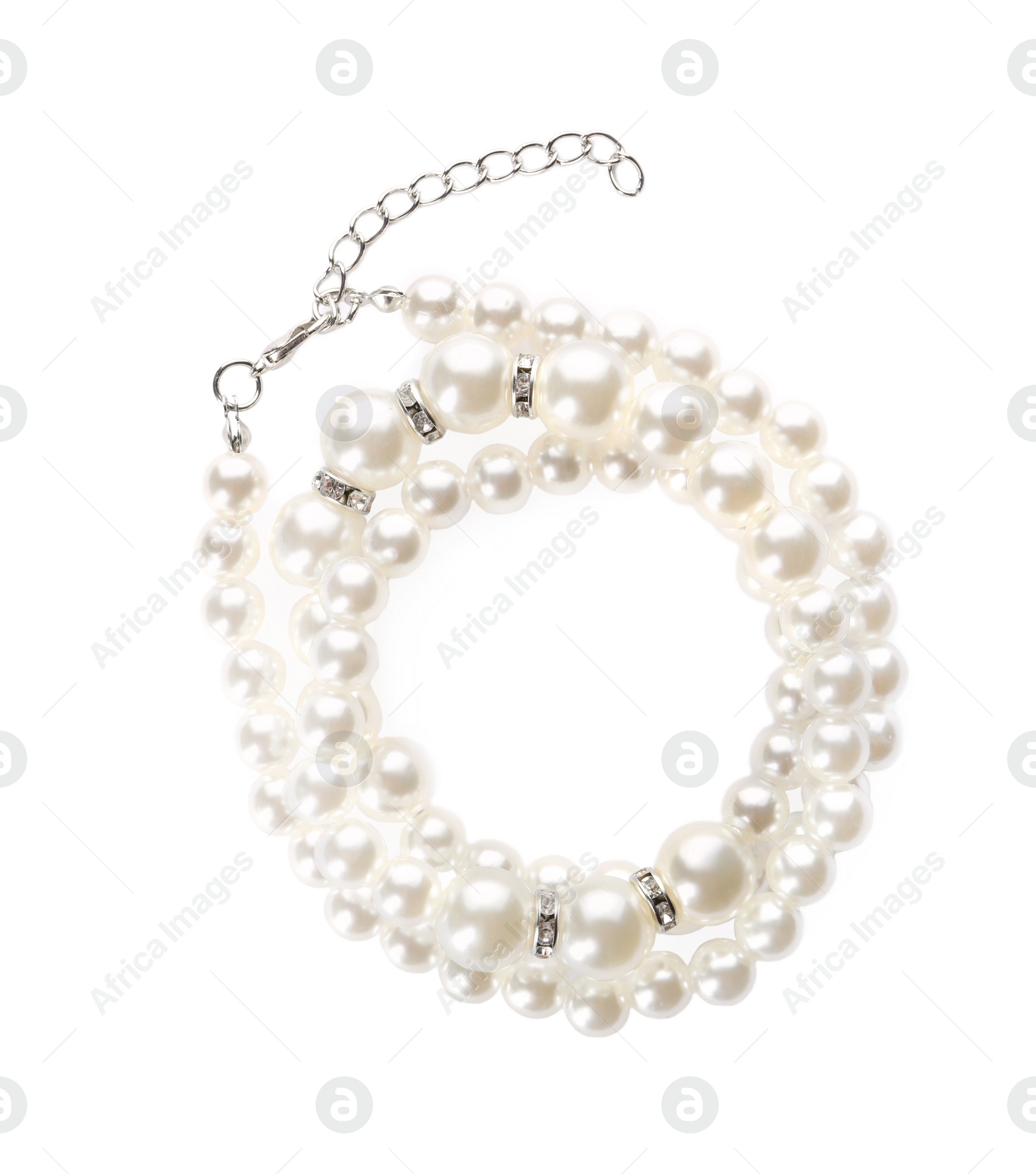 Photo of Elegant pearl necklace isolated on white, top view