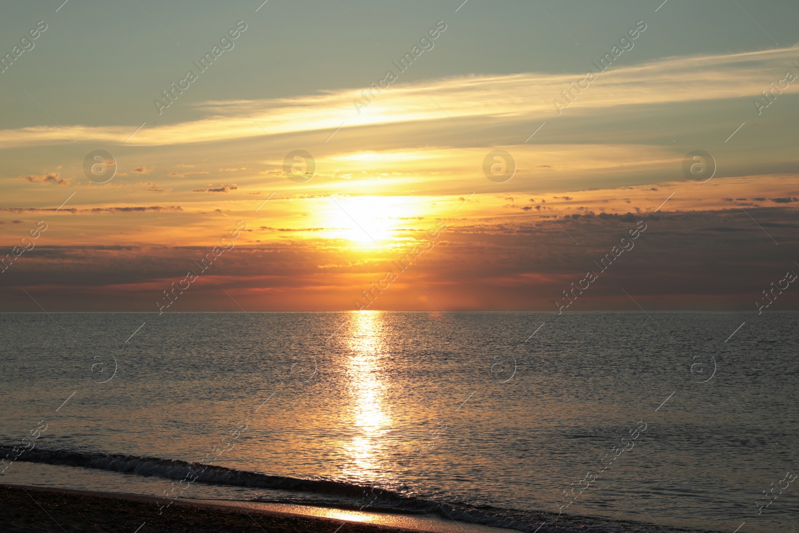 Photo of Picturesque view of beautiful sea at sunset. Summer vacation