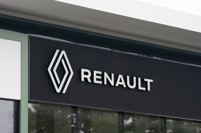 Photo of Warsaw, Poland - September 10, 2022: Beautiful modern Renault logo on building