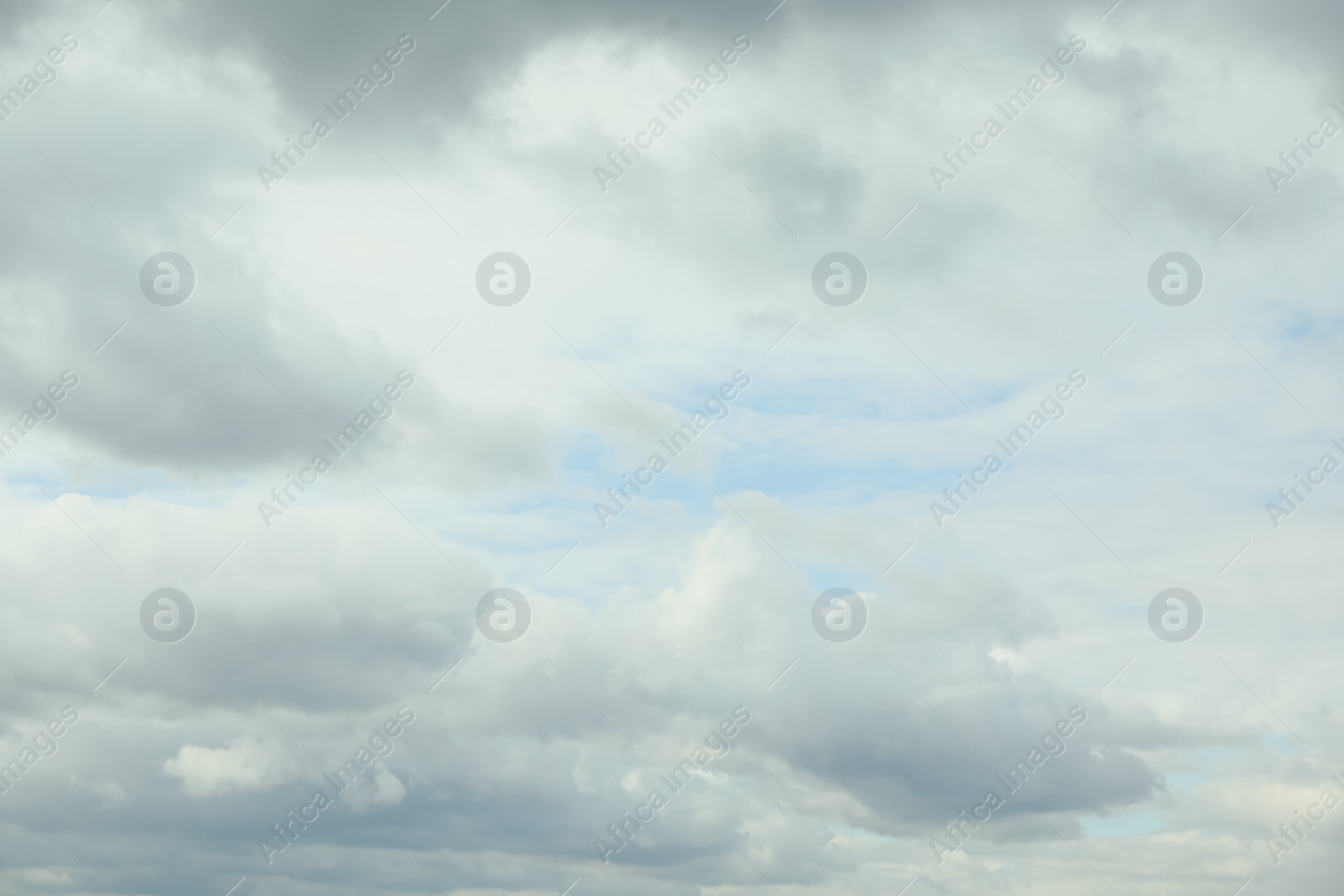 Photo of Beautiful view of sky with large clouds