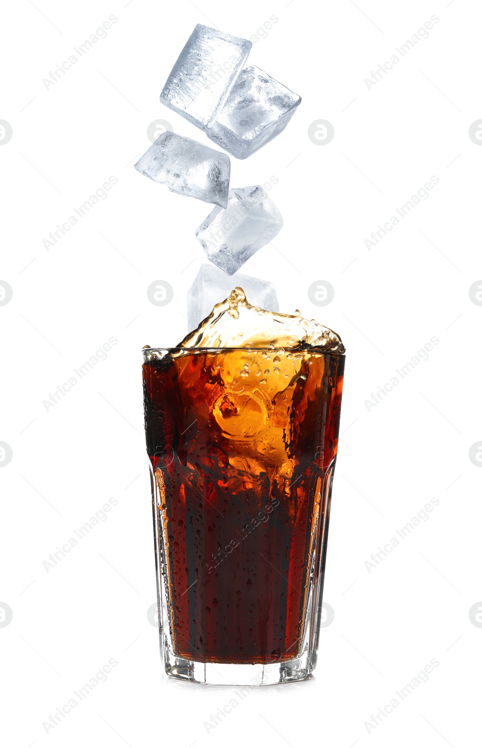 Image of Crystal ice cubes falling into refreshing drink on white background