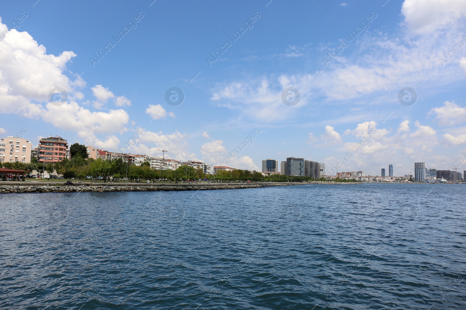 Photo of Beautiful view of city on sea shore