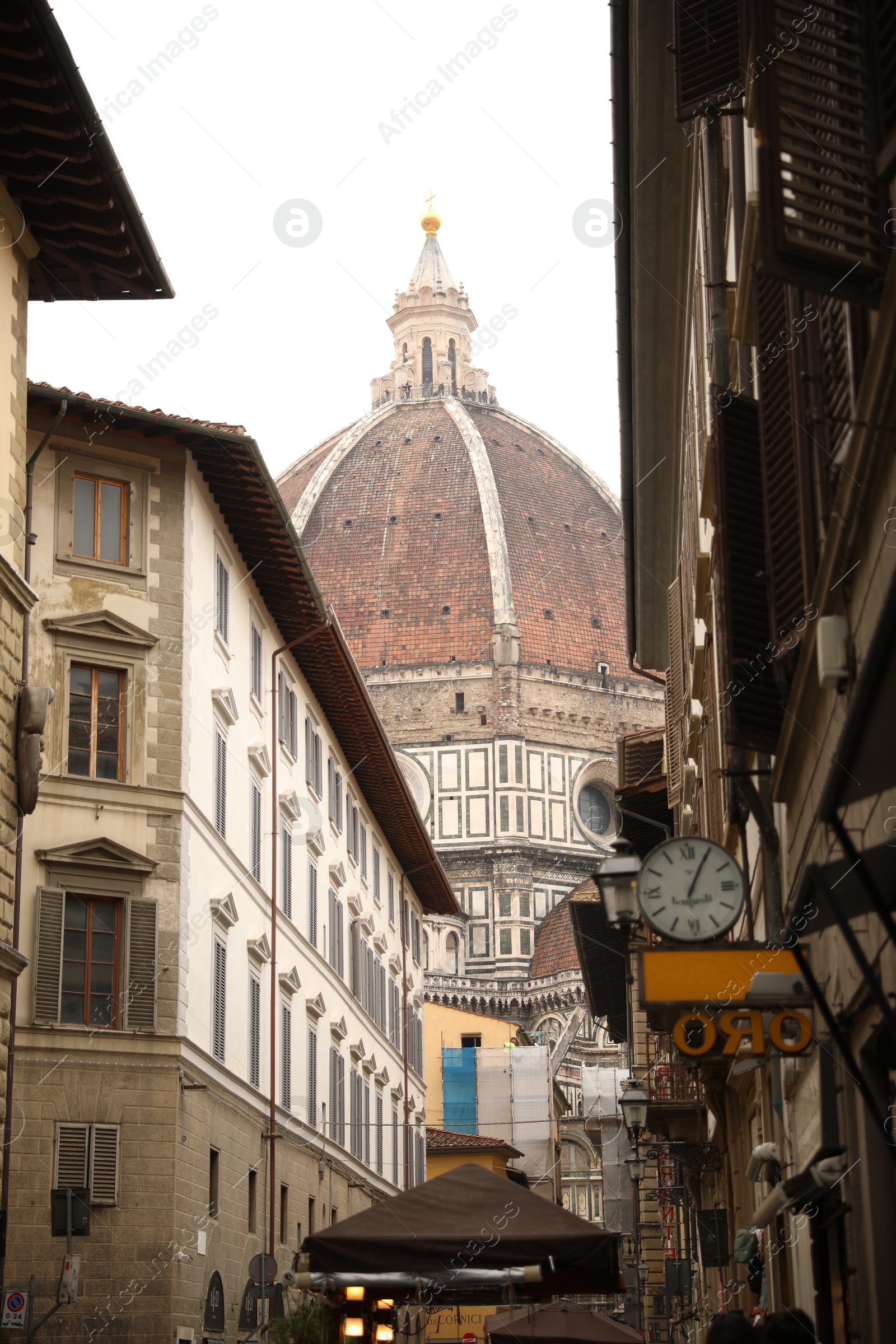 Photo of Florence, Italy - February 8, 2024: Santa Maria del Fiore and other buildings outdoors