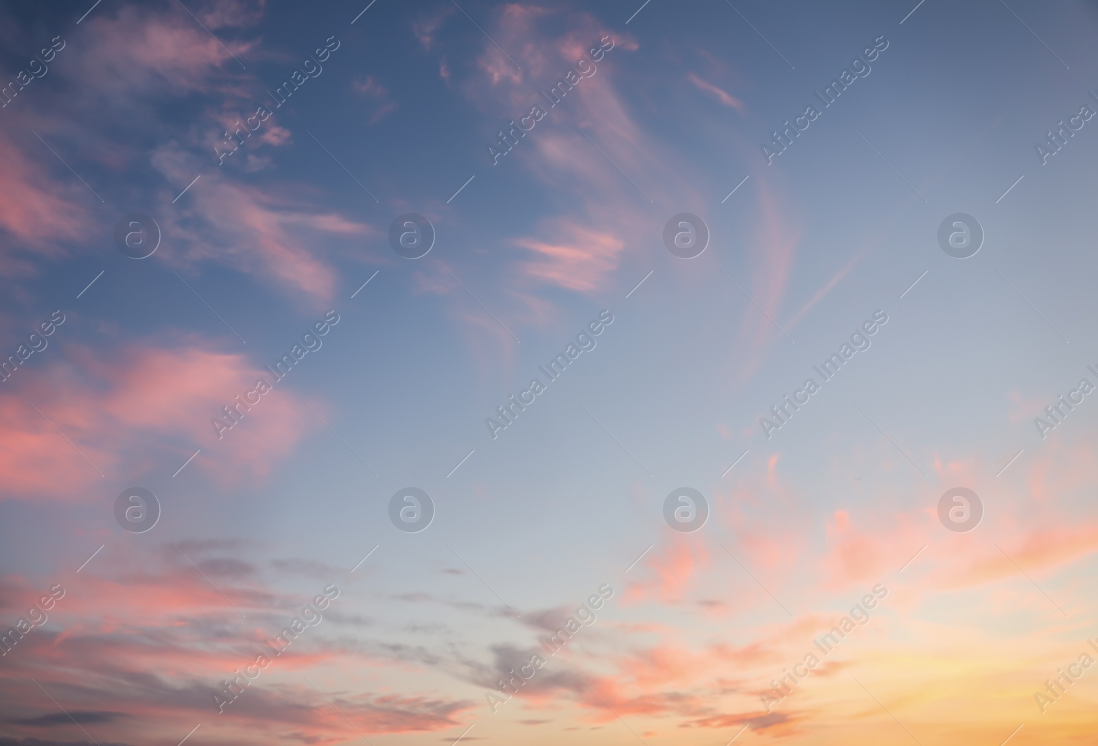 Photo of Beautiful view of morning sunrise with cloudy sky