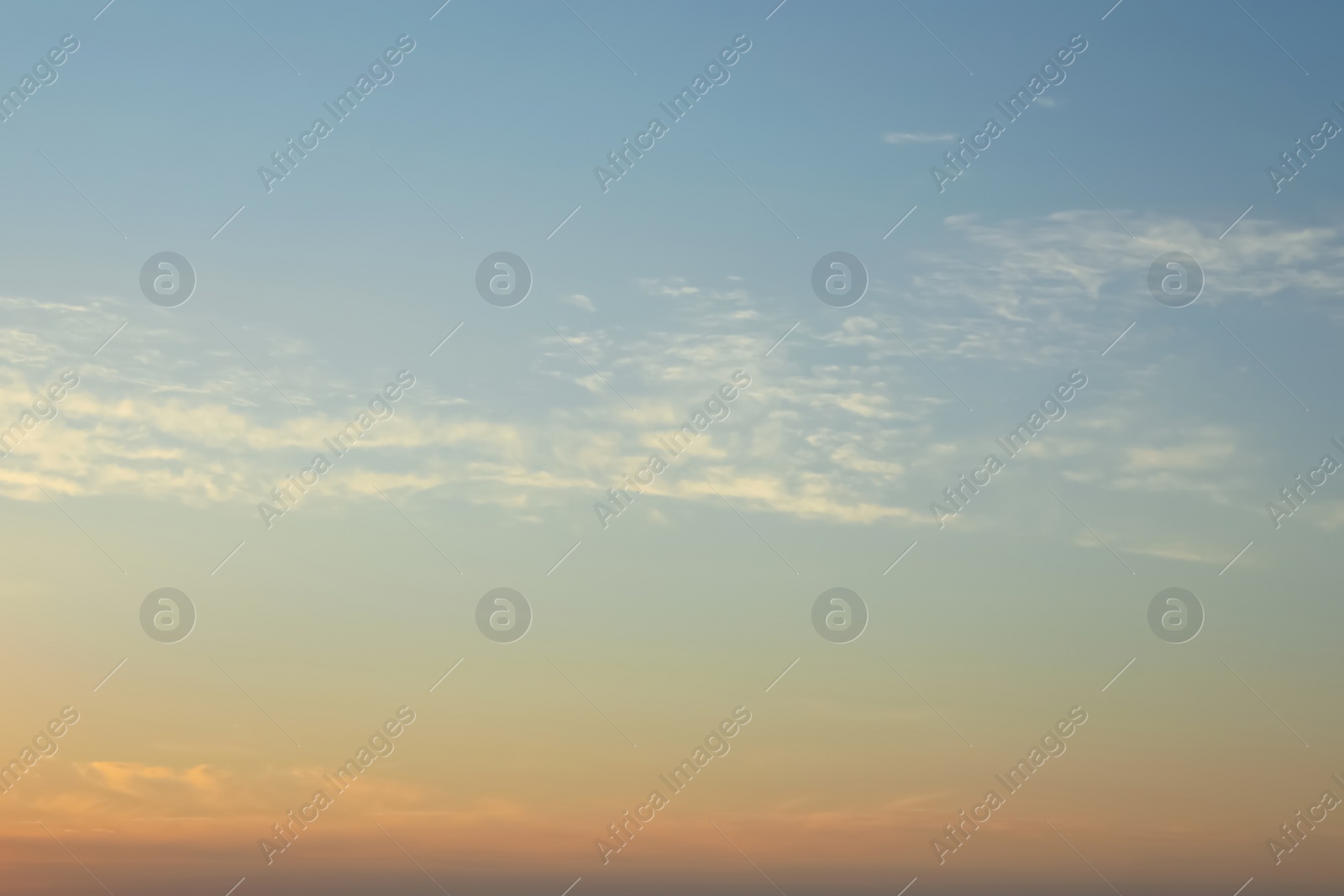 Photo of Picturesque view of beautiful cloudy morning sky