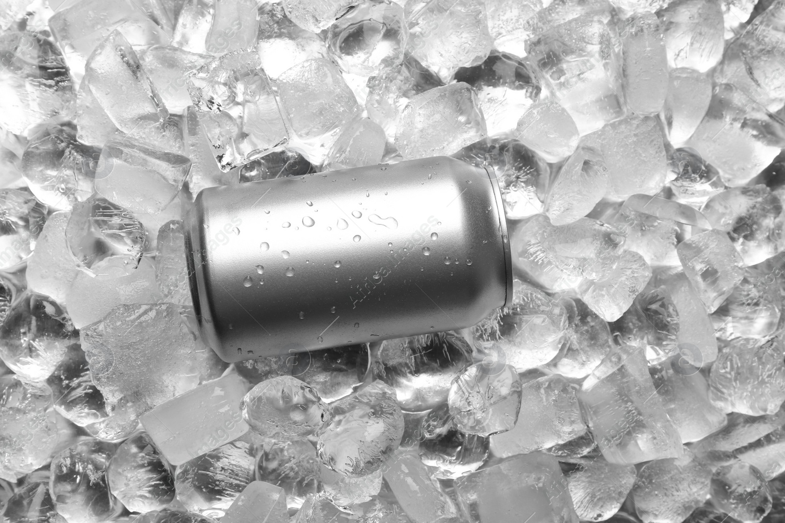 Photo of Tin can on ice cubes, top view