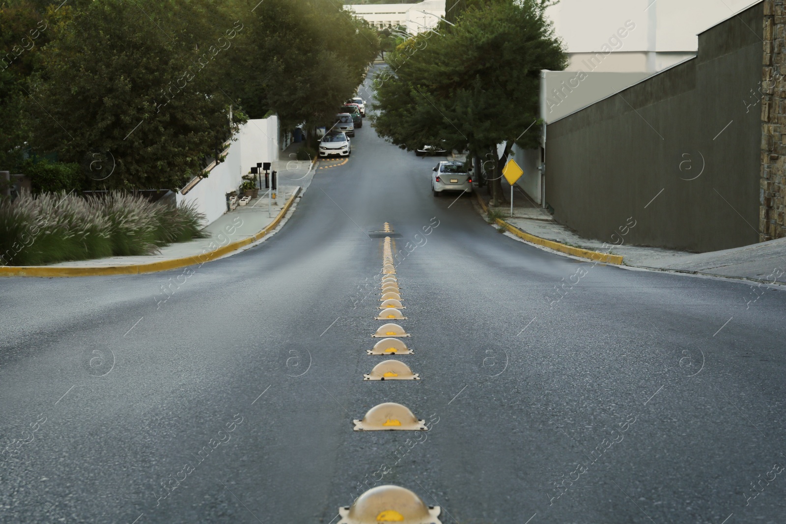 Photo of Beautiful view of asphalt road in city