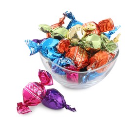 Bowl with sweet candies in colorful wrappers on white background