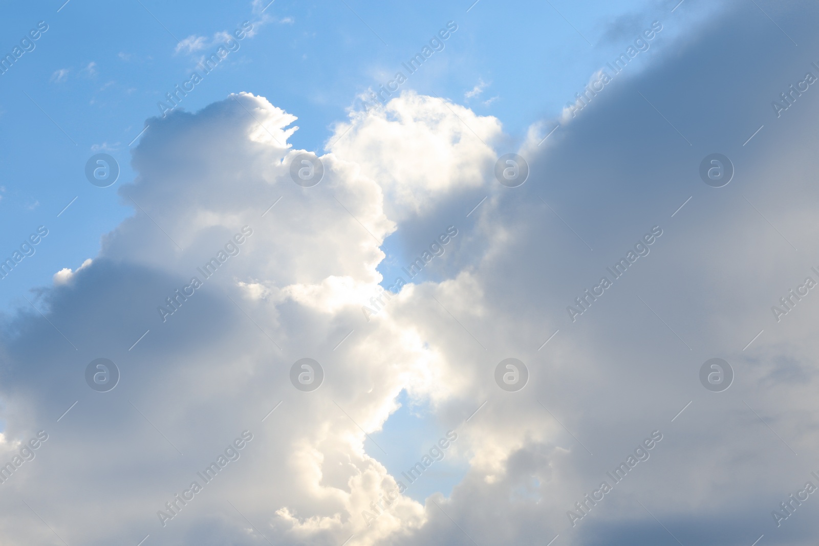 Photo of Picturesque view of beautiful sky with clouds