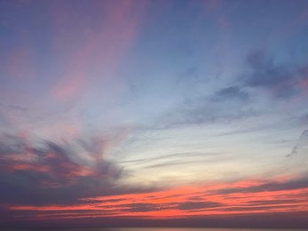 Photo of View of beautiful sky with clouds at sunset
