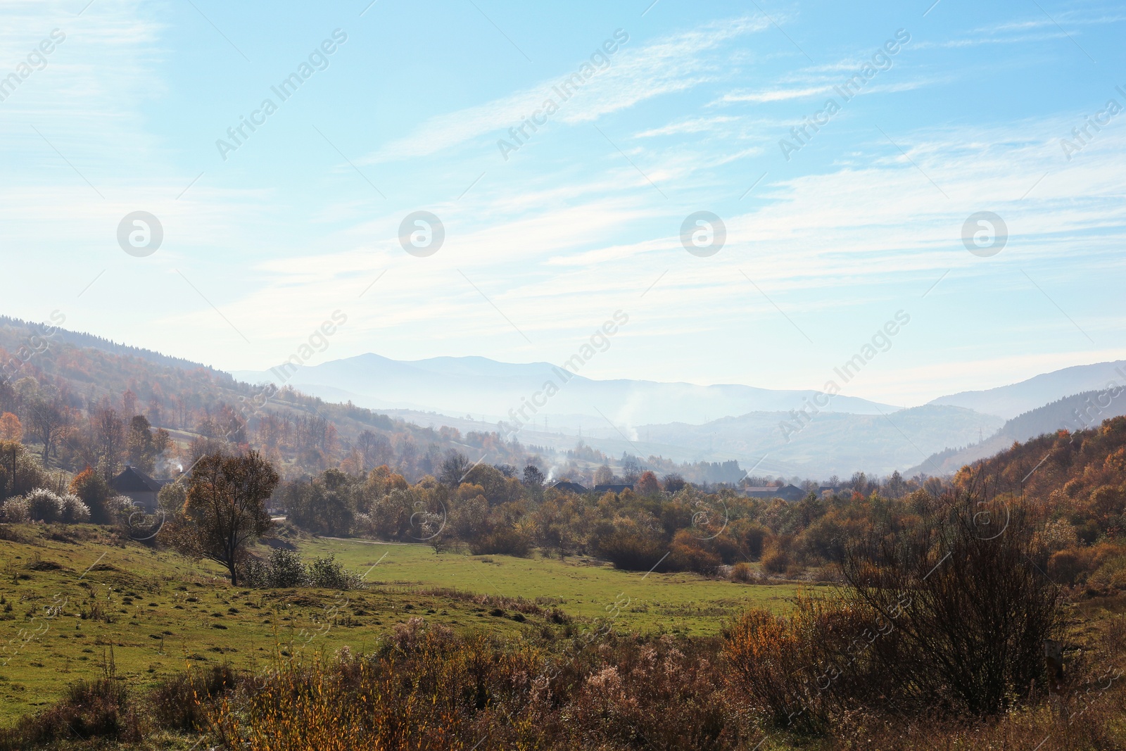 Photo of Picturesque landscape with beautiful sky over mountains