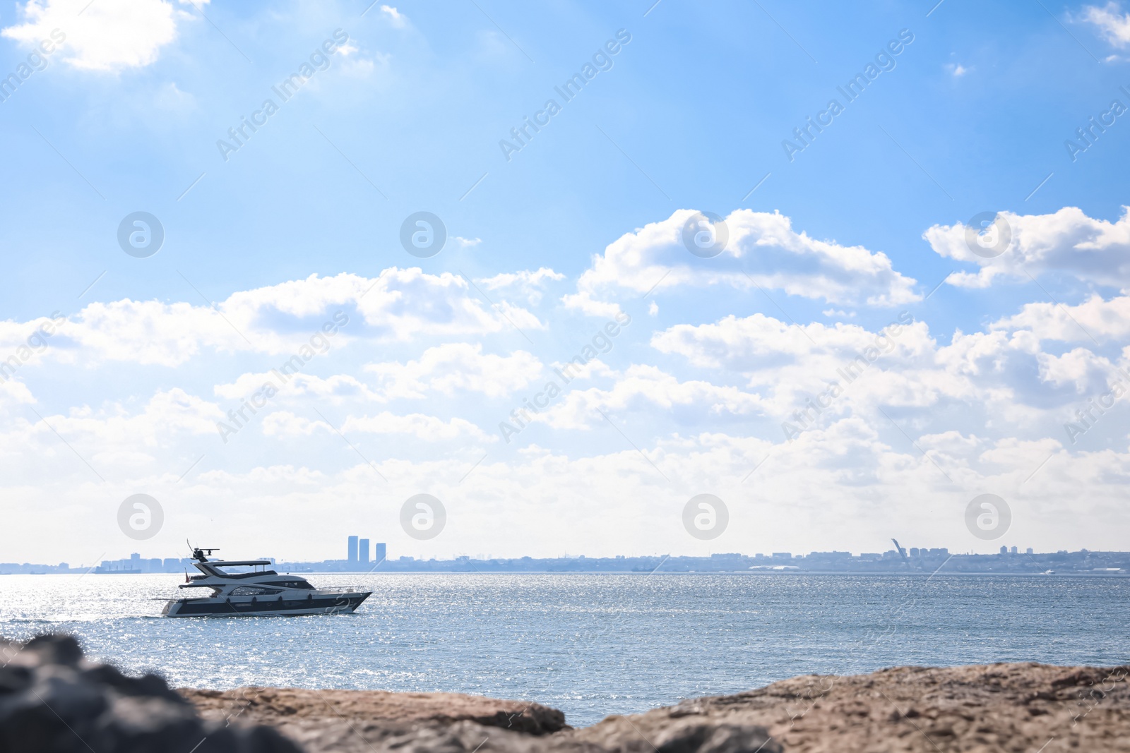 Photo of Beautiful sea with motorboat on sunny day