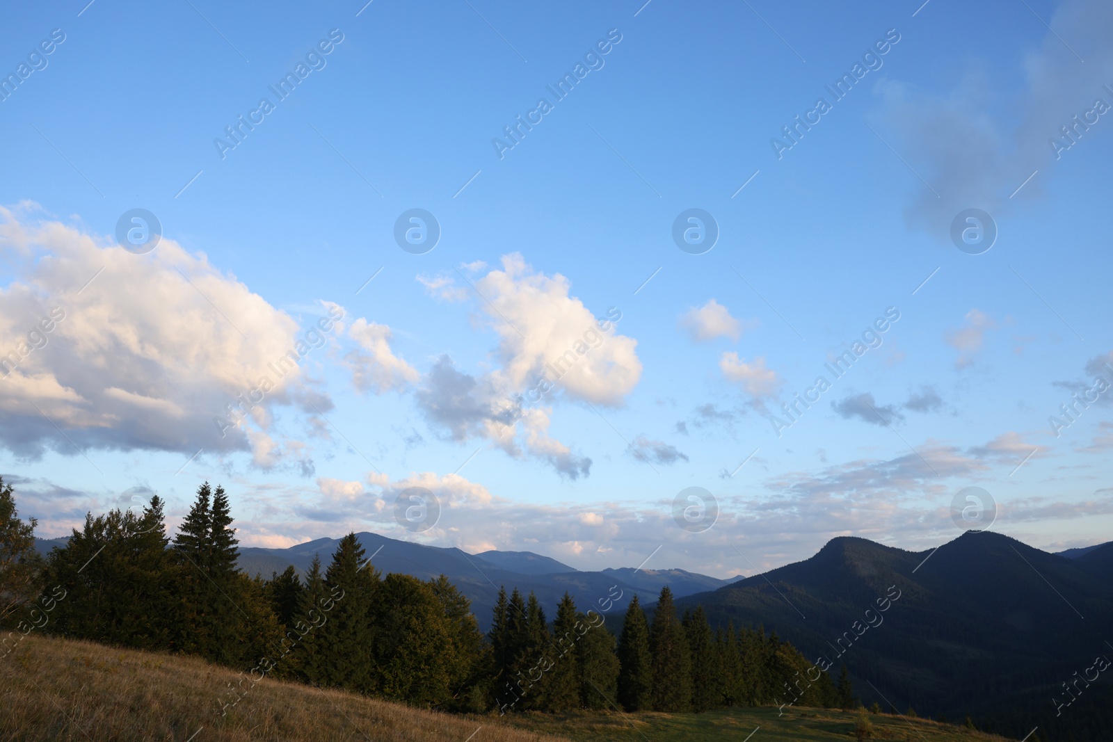 Photo of Picturesque view of mountain landscape in morning