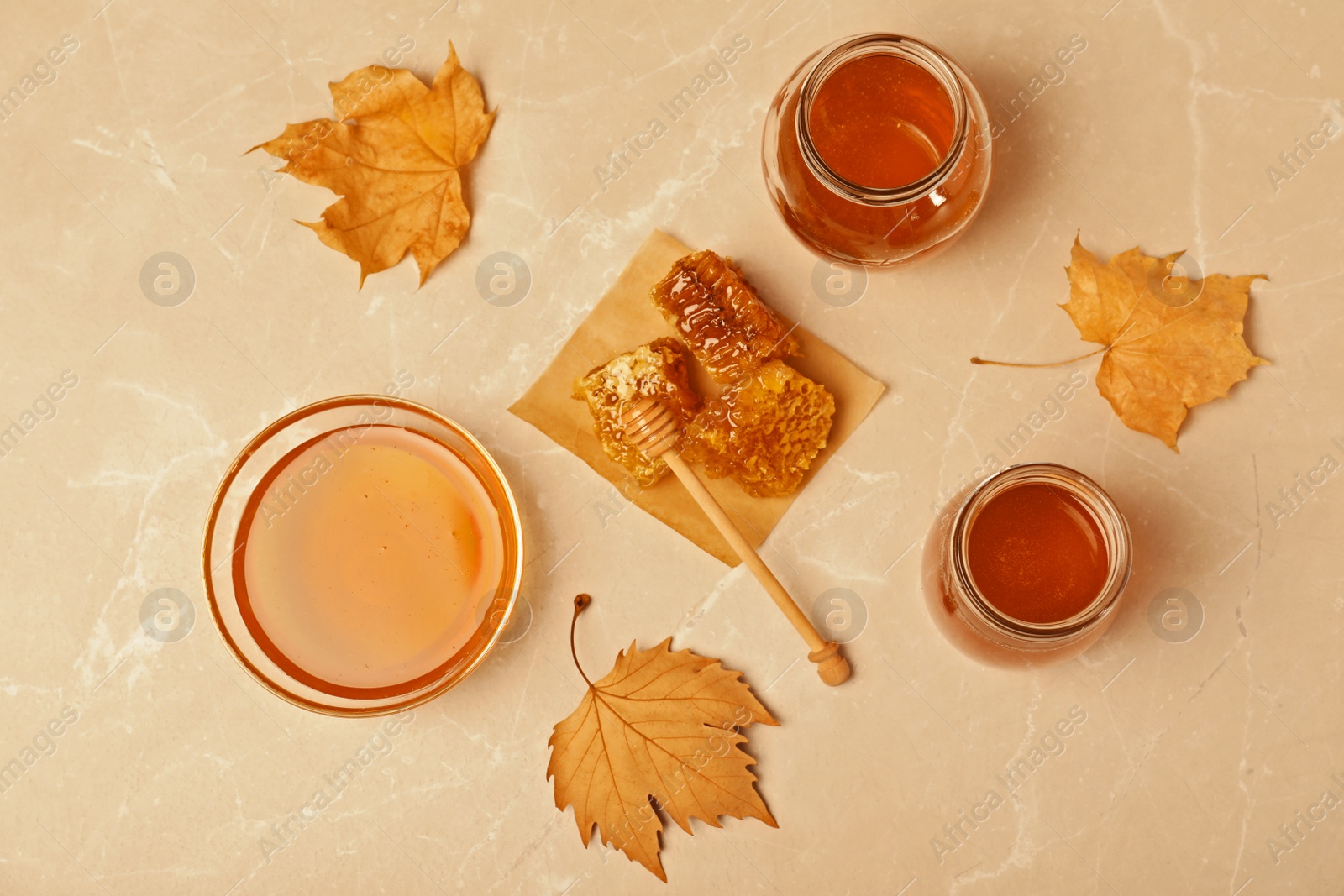 Photo of Flat lay composition with fresh honey on color background