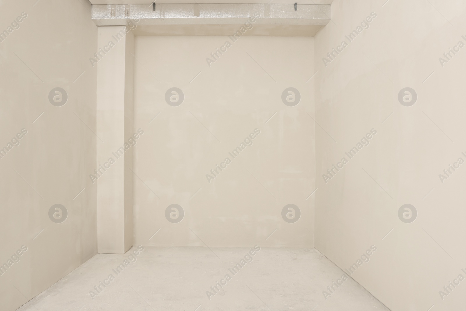 Photo of Empty beautiful clean room with beige walls after renovation